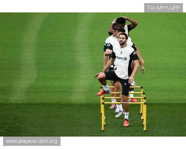 洛卡特利谈告别莫塔迎新篇章图多尔激活球队奋进展望未来征程